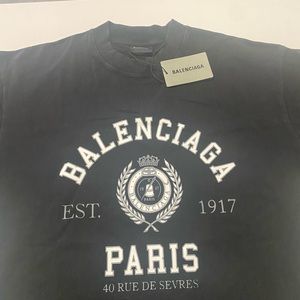 Balenciaga Tshirt size L